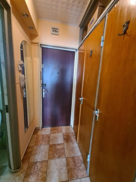 Bd. Timisoara, garsoniera vizavi Plaza Romania.