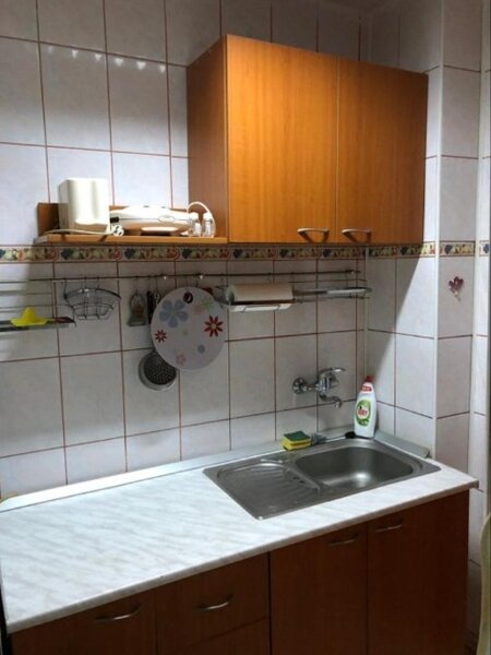 Bd. Timisoara, garsoniera vizavi Plaza Romania.